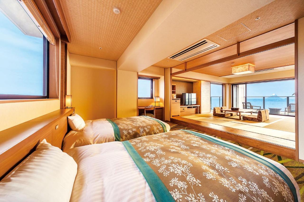 Ryugujo Spa Hotel Mikazuki Fujimitei كيسارازو المظهر الخارجي الصورة